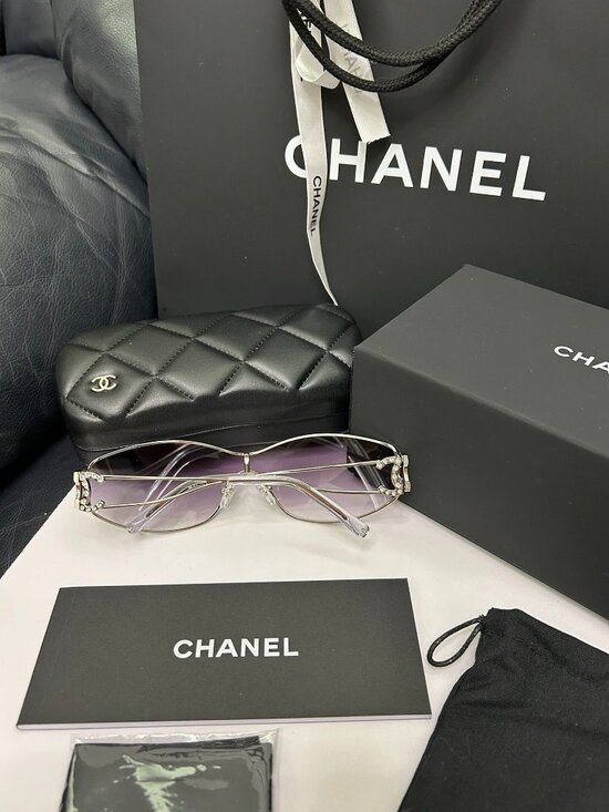 CHANEL Rimless Wrap-Around Shield Sunglasses (Purple Gradient) main image 5